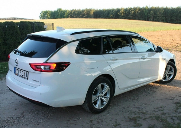 Opel Insignia cena 49999 przebieg: 217000, rok produkcji 2017 z Radków małe 407